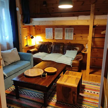 Cottage Scandi Palcmanska Masa Exterior photo