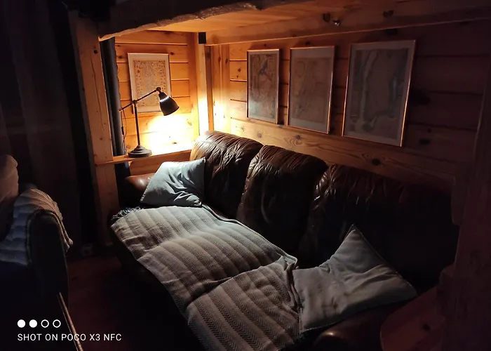 Cottage Scandi
